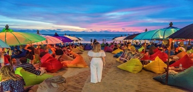 Beach bars & Restaurant - Ausindo Bali Group